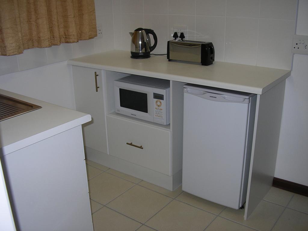 Newton Sands Guesthouse พอร์ตเอลิซาเบธ ภายนอก รูปภาพ